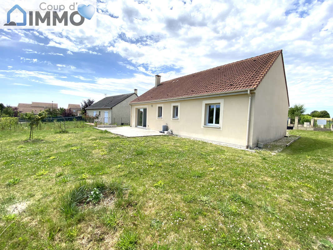 Maison à ROMILLY-SUR-SEINE