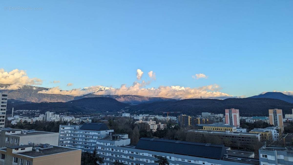 Appartement à ECHIROLLES