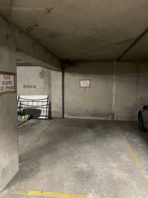 Parking à NANTES