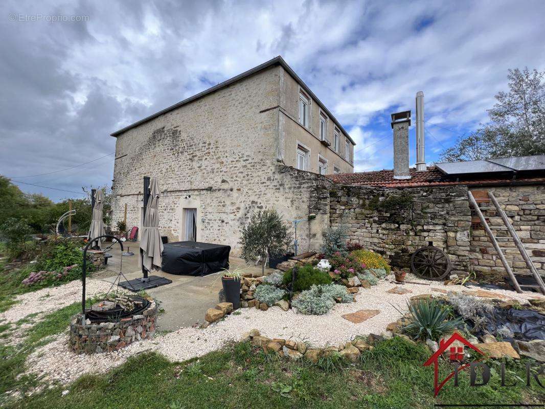 Maison à LAFERTE-SUR-AMANCE