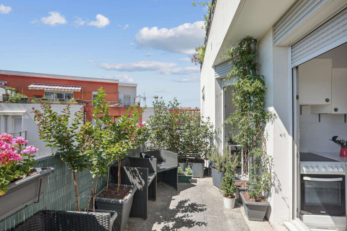 Appartement à LYON-9E