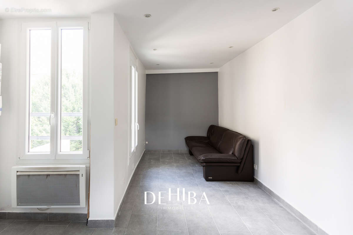 Appartement à PARIS-19E