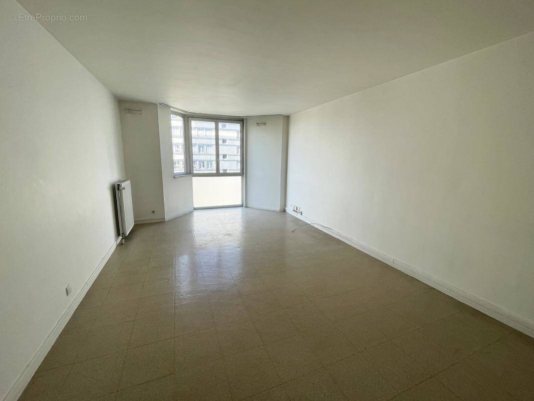 Appartement à CLICHY