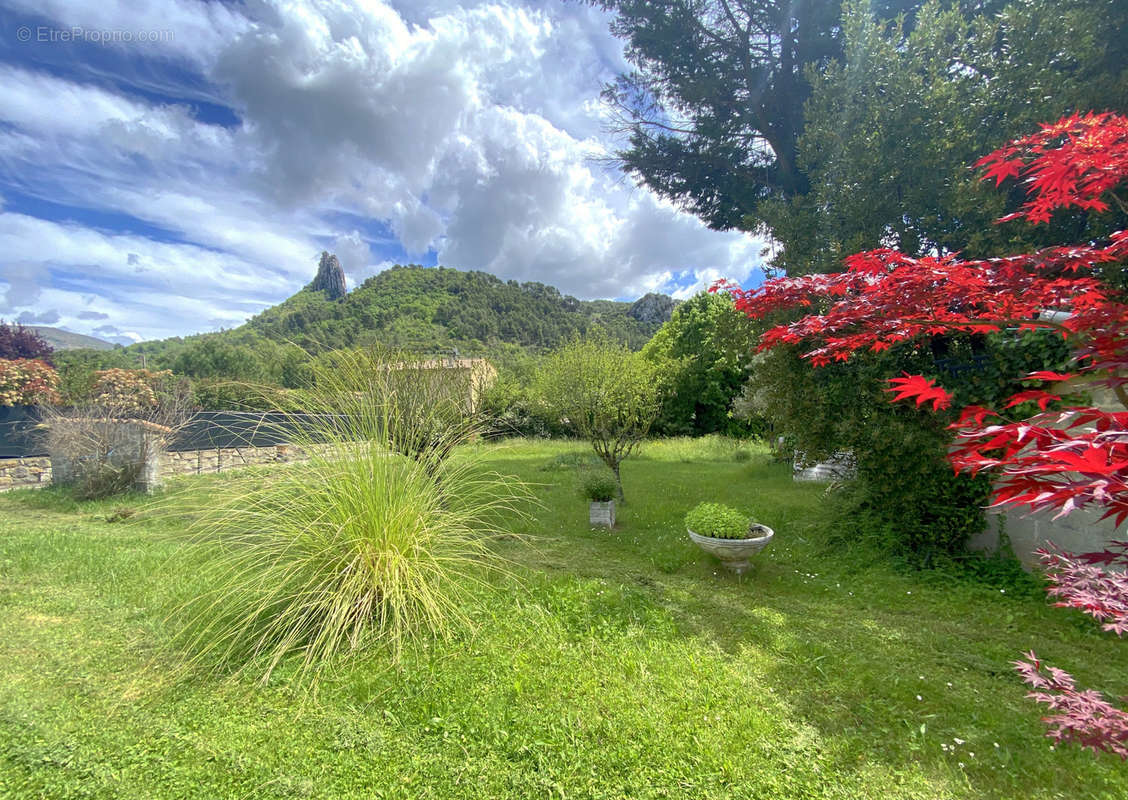 Maison à BUIS-LES-BARONNIES