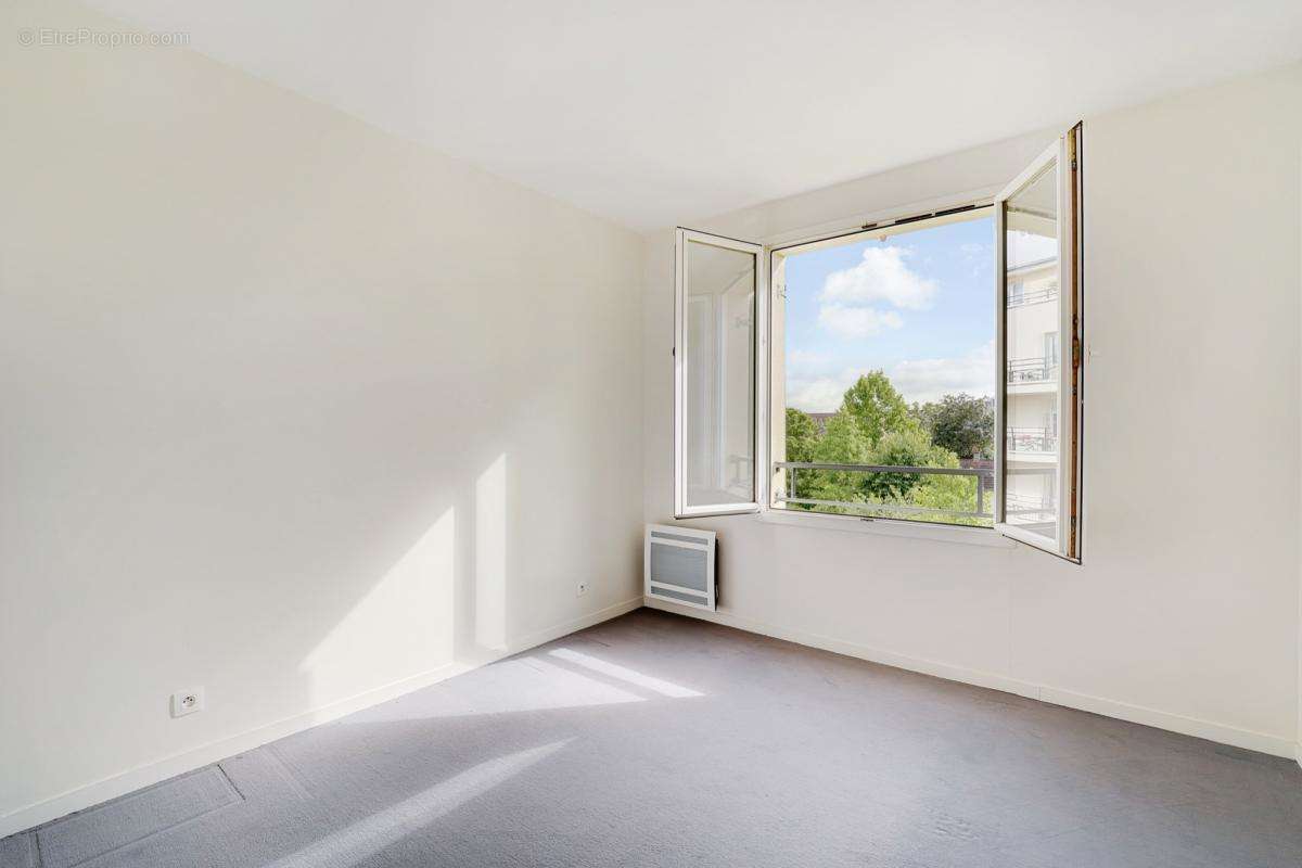 Appartement à RUEIL-MALMAISON