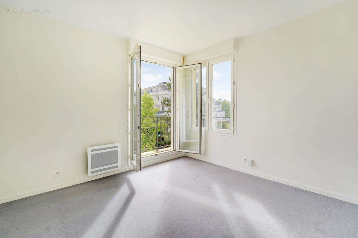 Appartement à RUEIL-MALMAISON