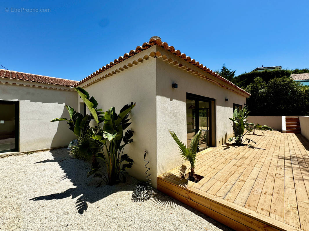 Maison à SIX-FOURS-LES-PLAGES