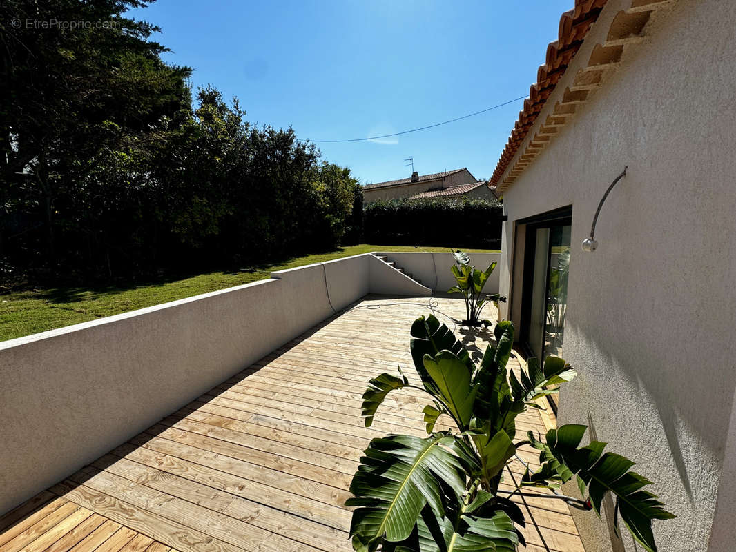 Maison à SIX-FOURS-LES-PLAGES