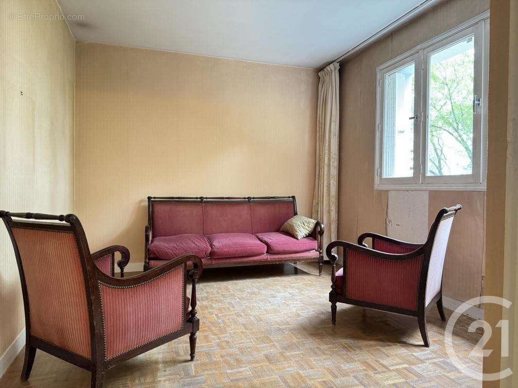 Appartement à FONTENAY-SOUS-BOIS