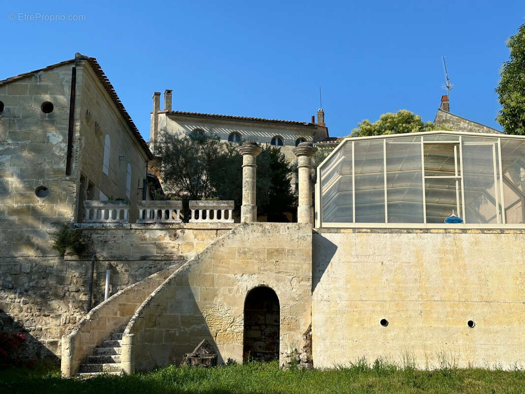 Maison à VAYRES