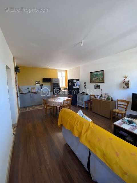 Appartement à NOVES