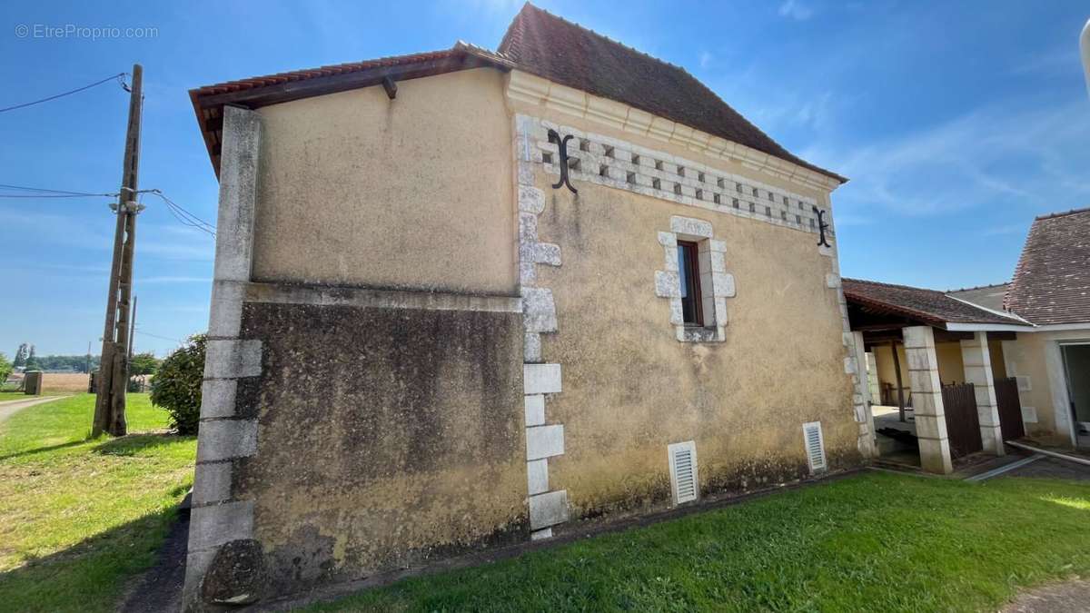 Maison à CHATEAU-DU-LOIR