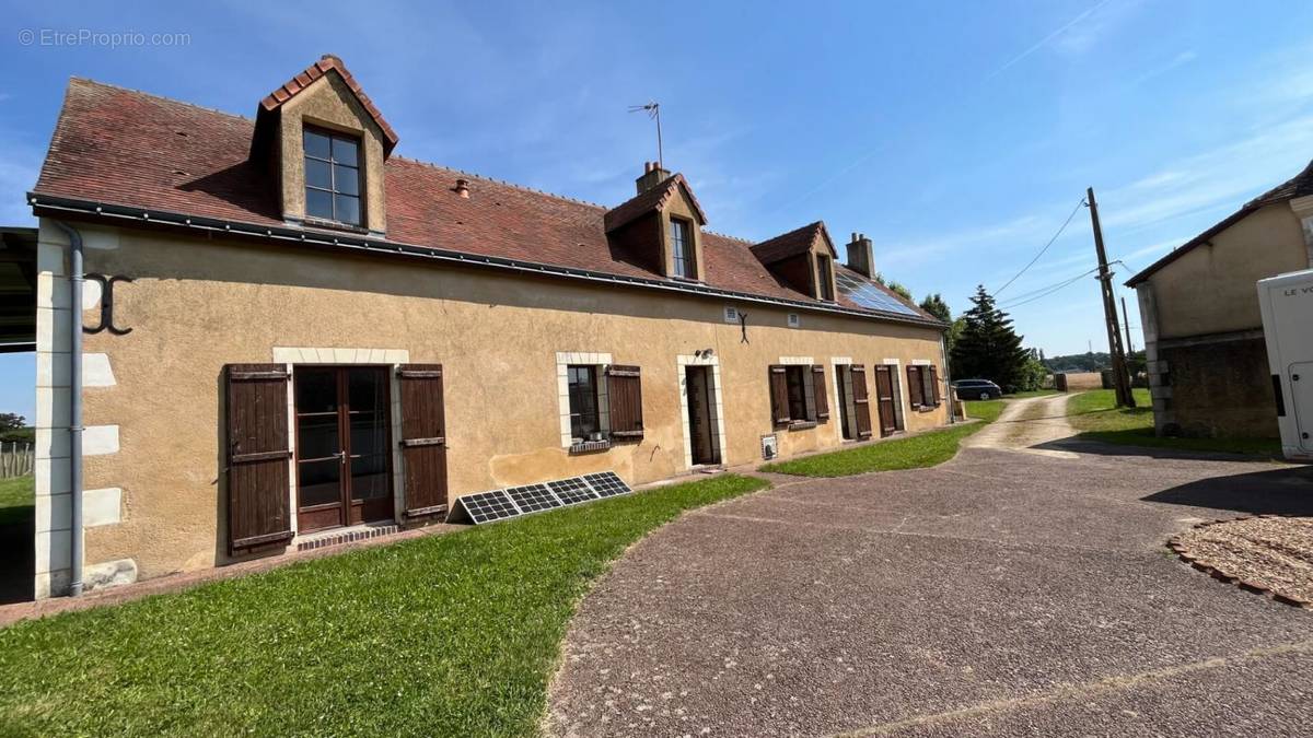 Maison à CHATEAU-DU-LOIR