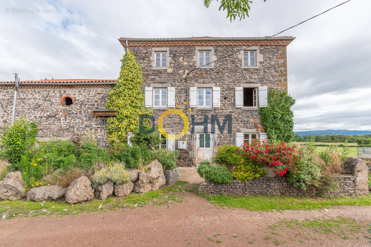 Maison à BRIOUDE