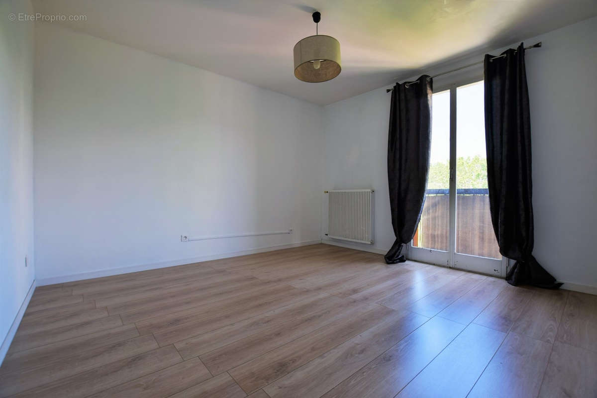 Appartement à MARSEILLE-13E