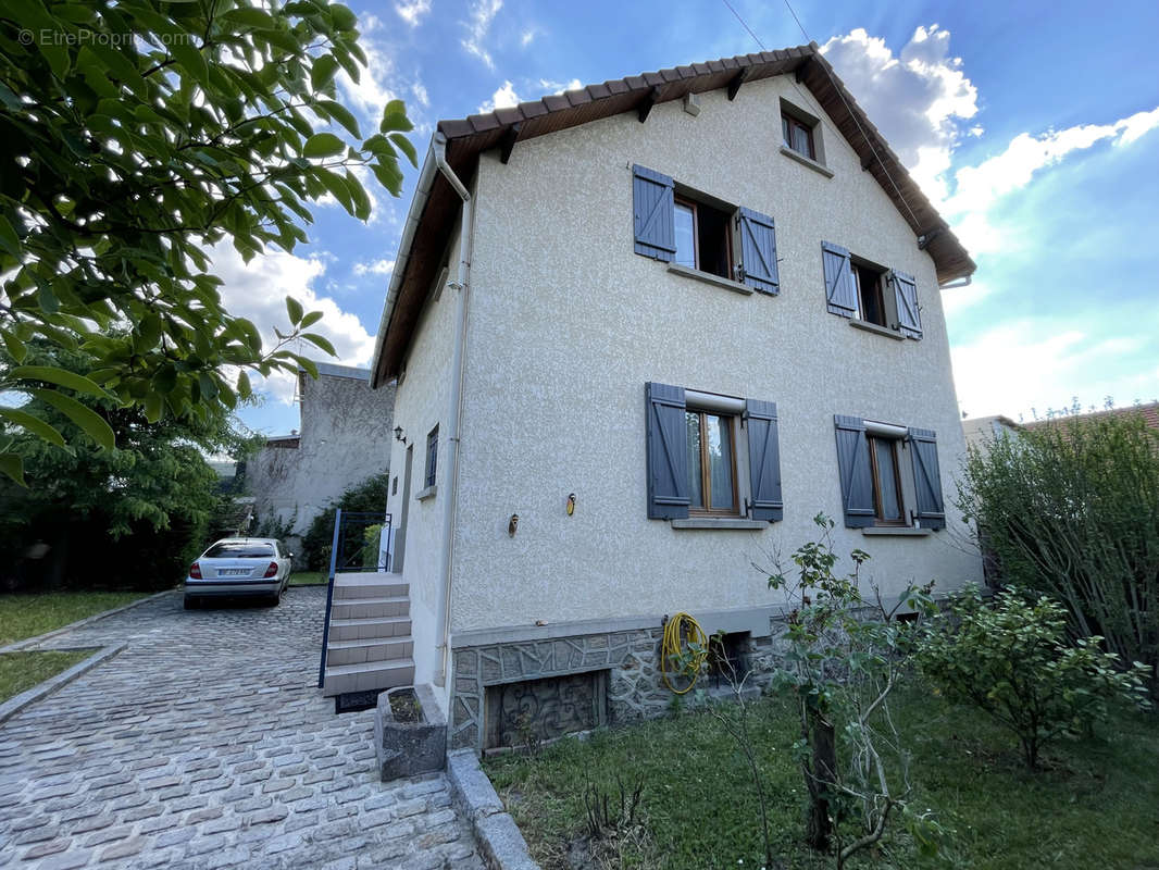 Maison à DRANCY