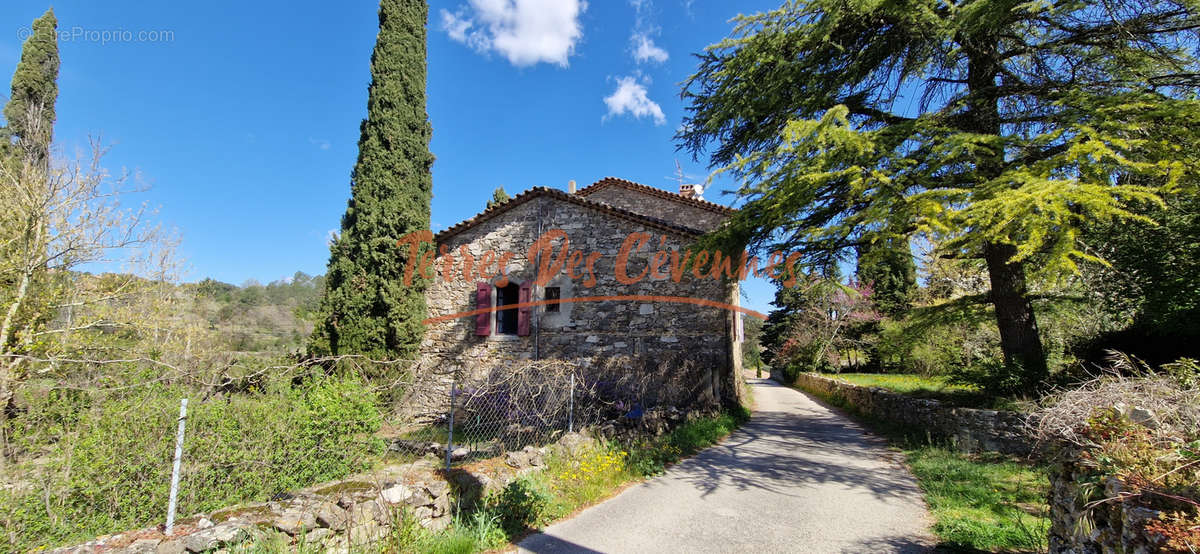 Maison à GENERARGUES