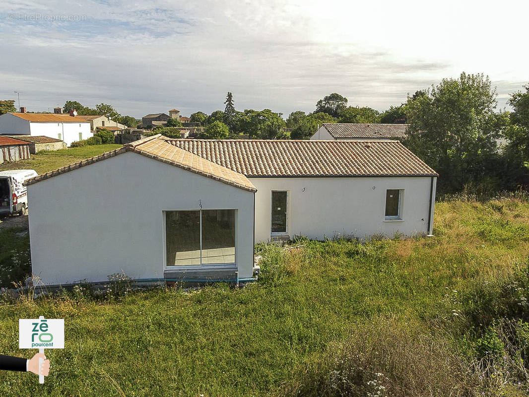 Maison à LA BRETONNIERE-LA-CLAYE