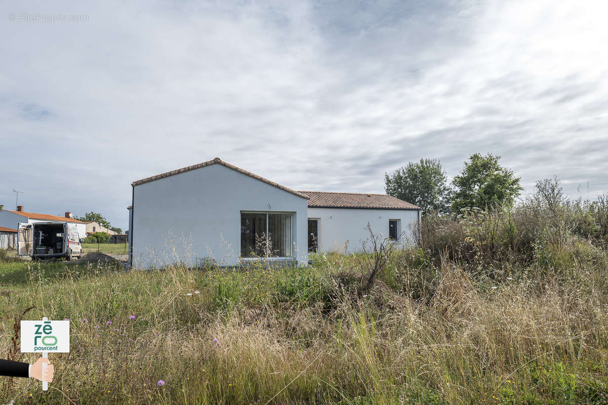 Maison à LA BRETONNIERE-LA-CLAYE