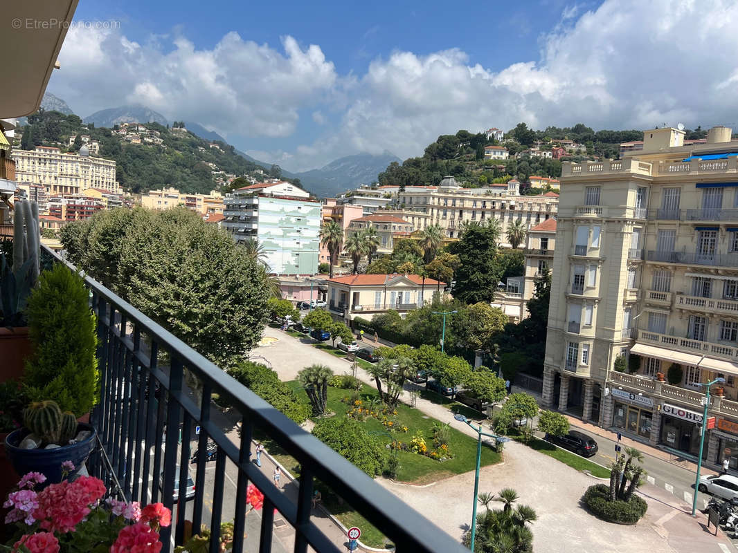 Appartement à MENTON