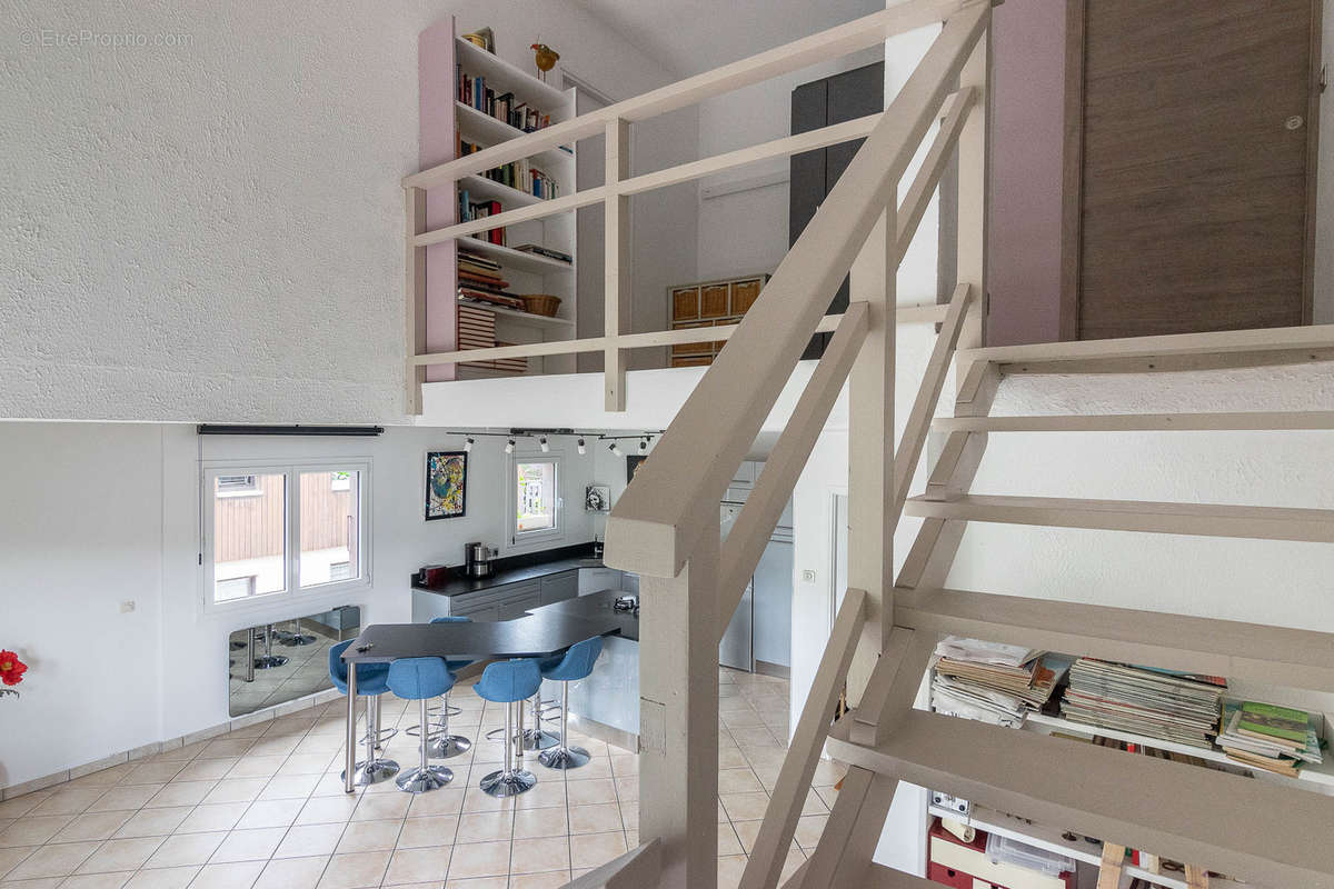 Appartement à POISY