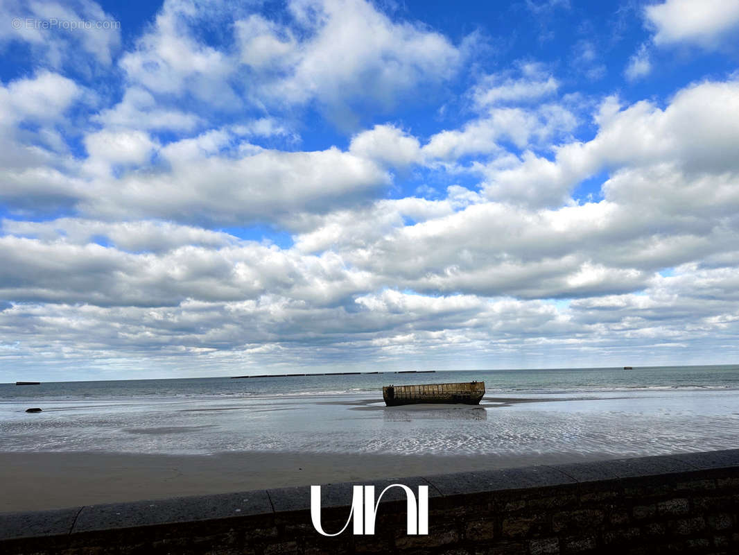 Maison à PORT-EN-BESSIN-HUPPAIN