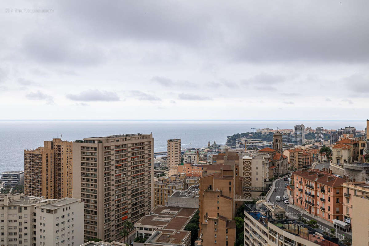 Appartement à BEAUSOLEIL