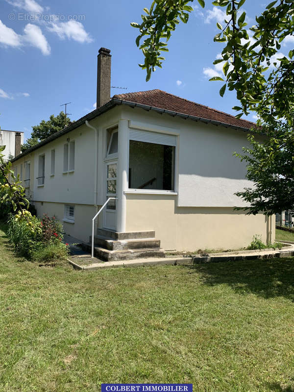 Maison à AUXERRE