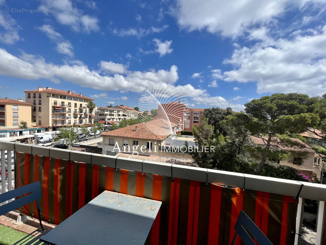 Appartement à FREJUS