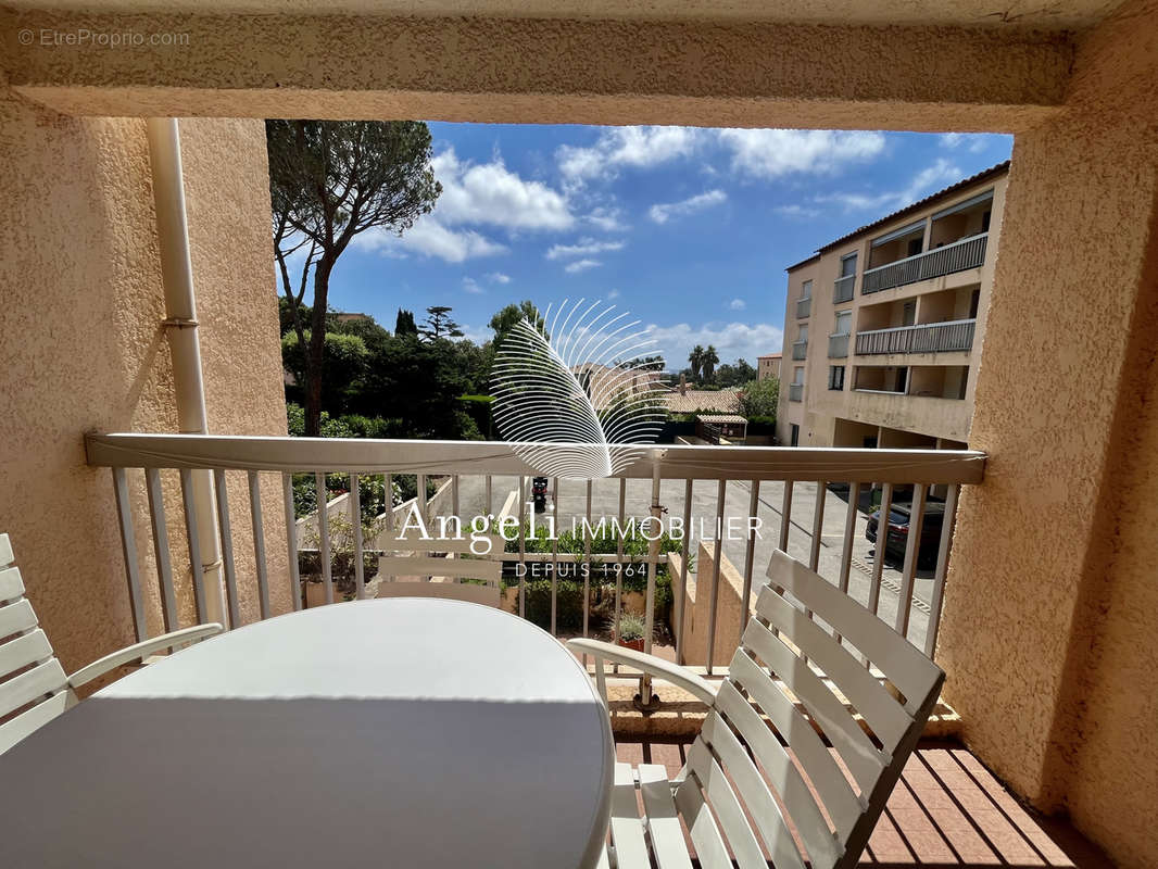 Appartement à FREJUS