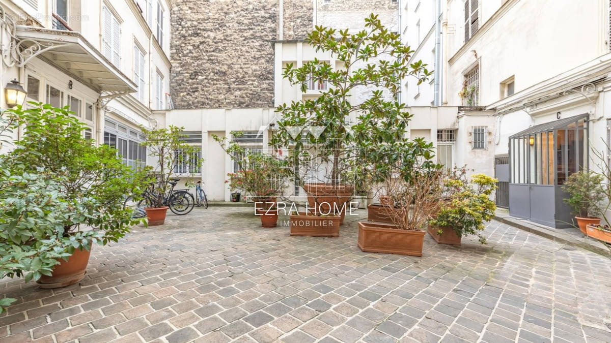 Appartement à PARIS-3E