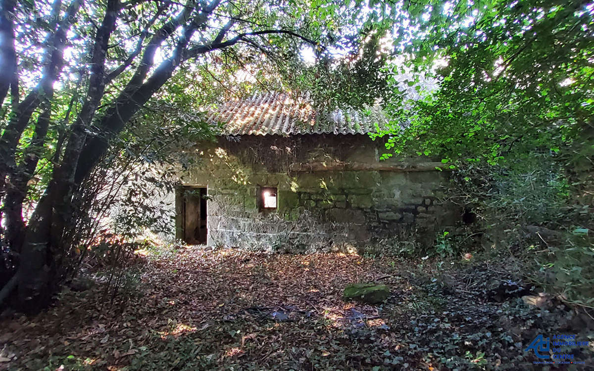 Maison à MALGUENAC