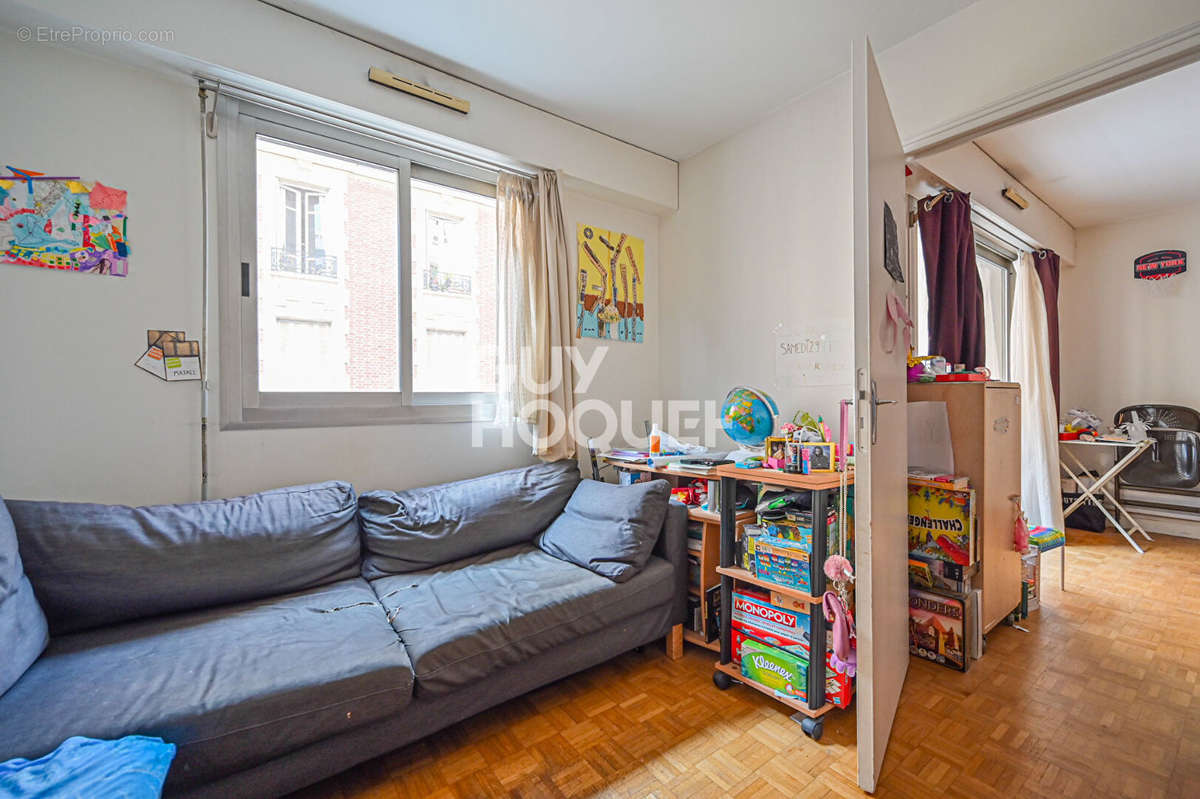 Appartement à PARIS-12E