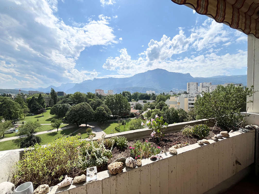 Appartement à ECHIROLLES