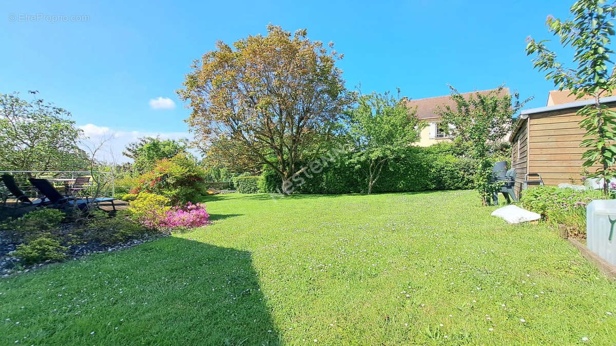 Maison à MAREIL-EN-FRANCE