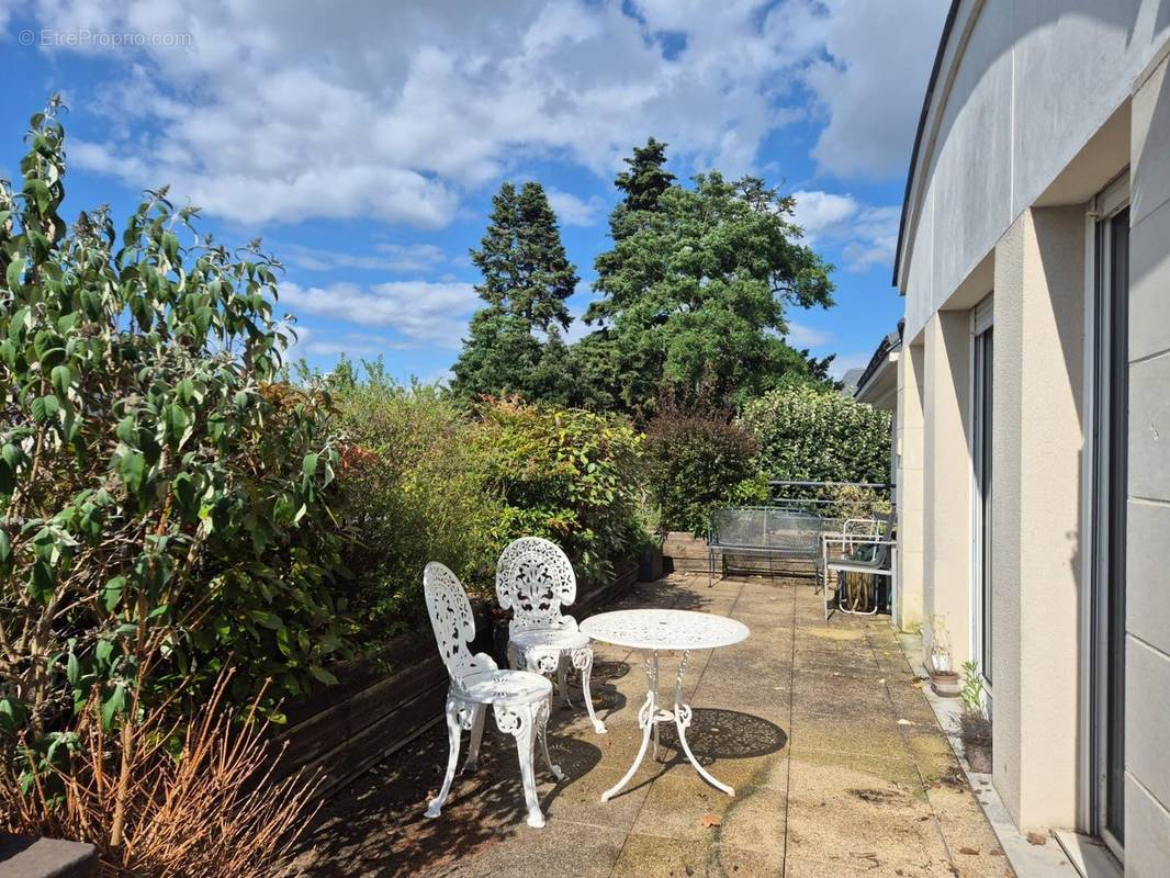 Appartement à SAINT-CYR-SUR-LOIRE