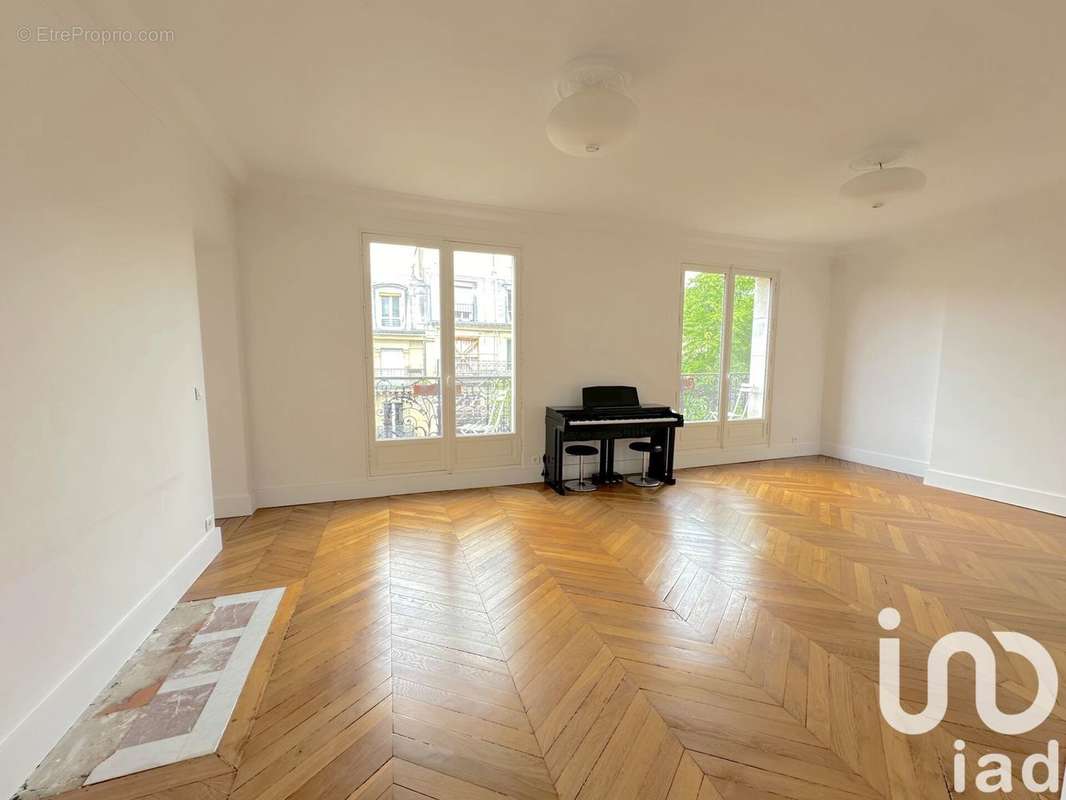 Photo 2 - Appartement à PARIS-19E