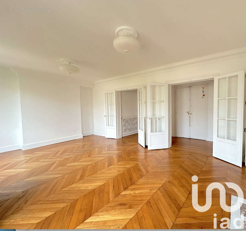 Photo 3 - Appartement à PARIS-19E