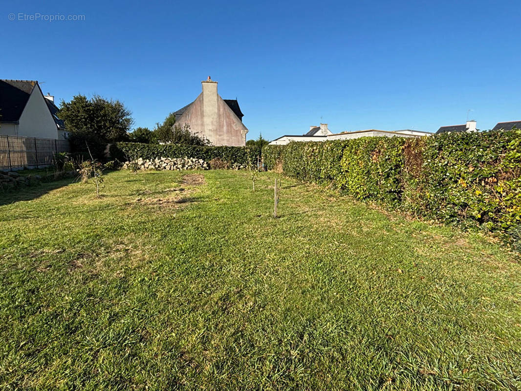 Terrain à LOCTUDY