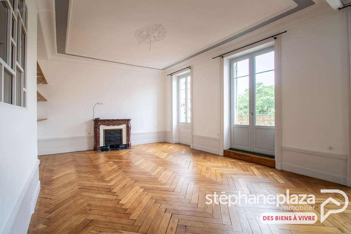 Appartement à BOURG-EN-BRESSE