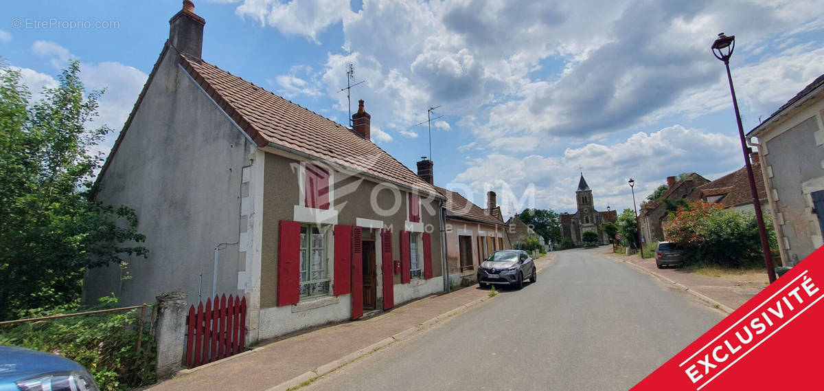 Maison à LA CELLE-SUR-NIEVRE