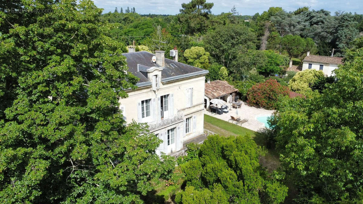 Maison à VAYRES