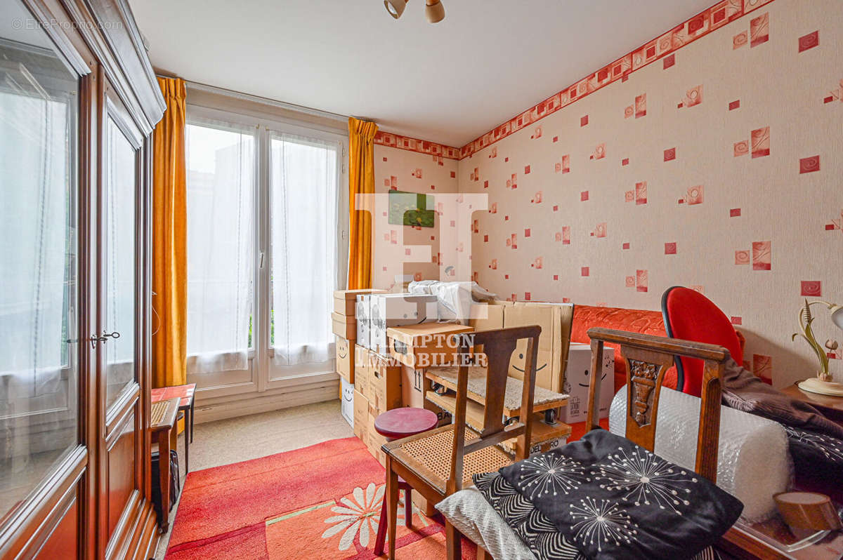 Appartement à PARIS-10E