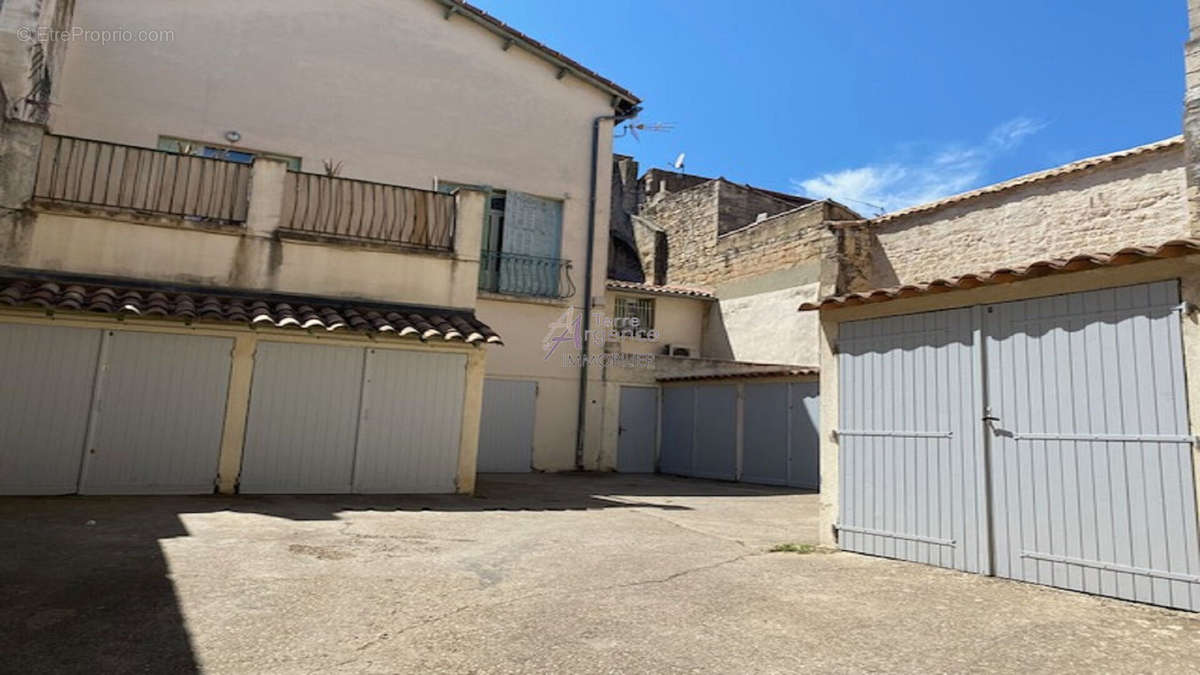 Appartement à BEAUCAIRE