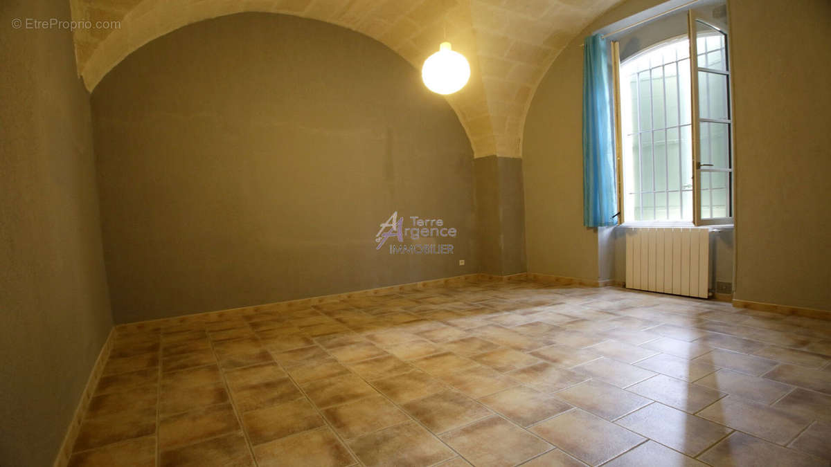 Appartement à BEAUCAIRE