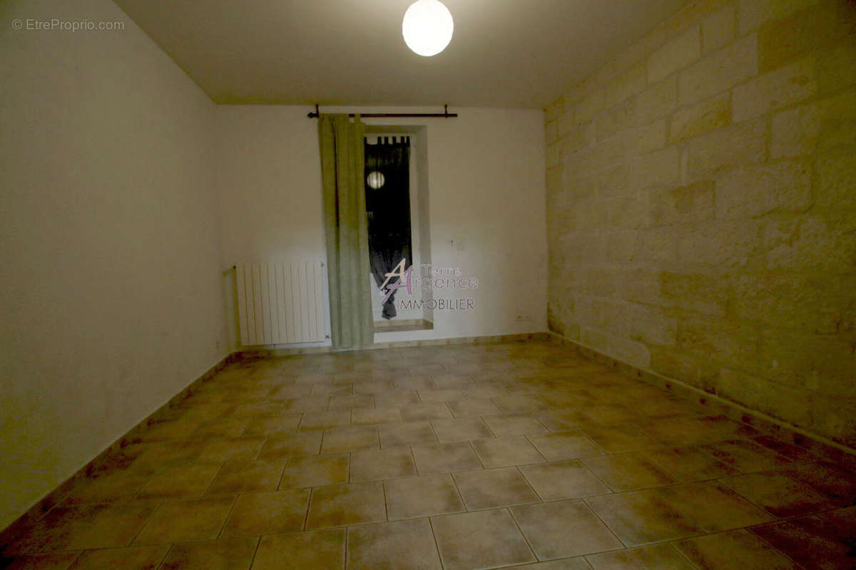 Appartement à BEAUCAIRE