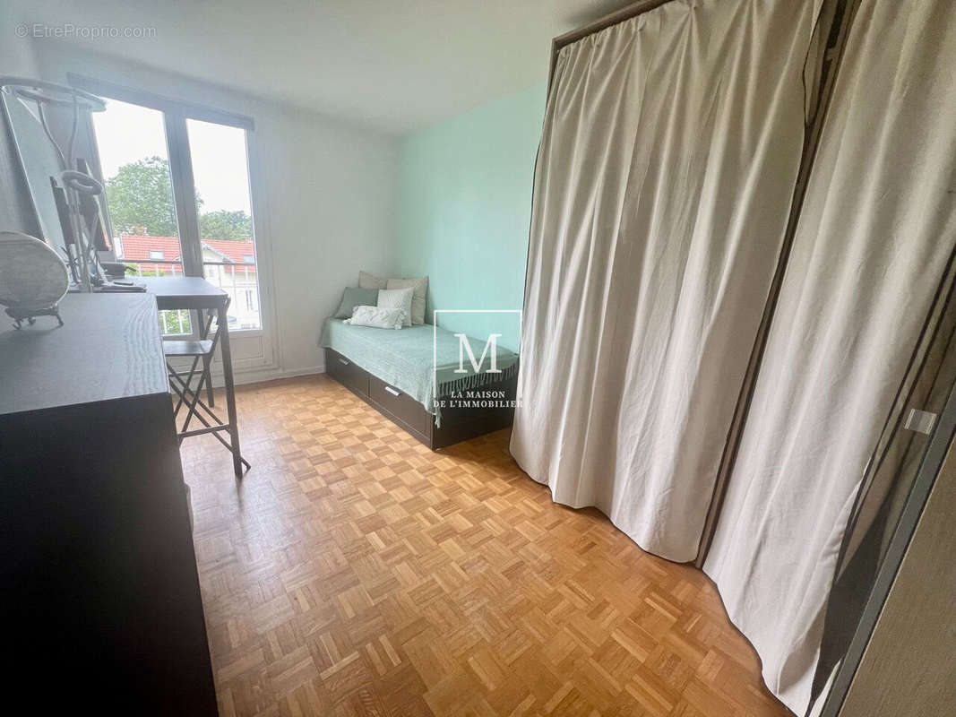 Appartement à MAISONS-LAFFITTE