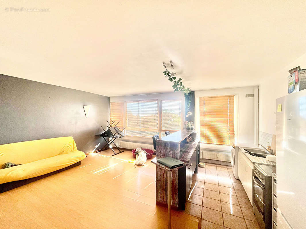 Appartement à HEROUVILLE-SAINT-CLAIR