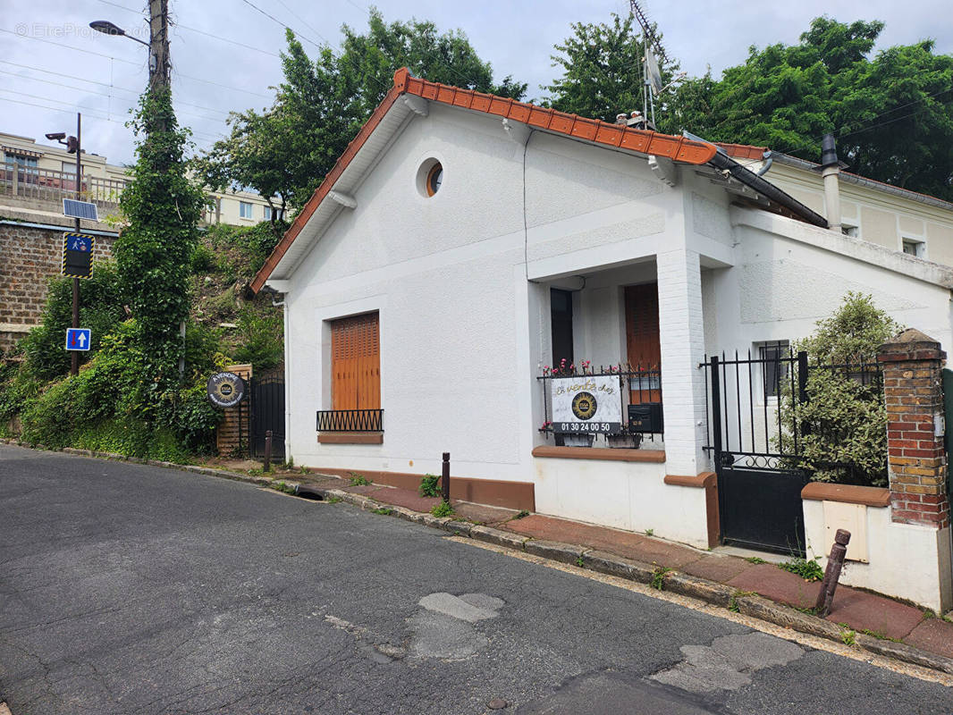 Maison à VIROFLAY