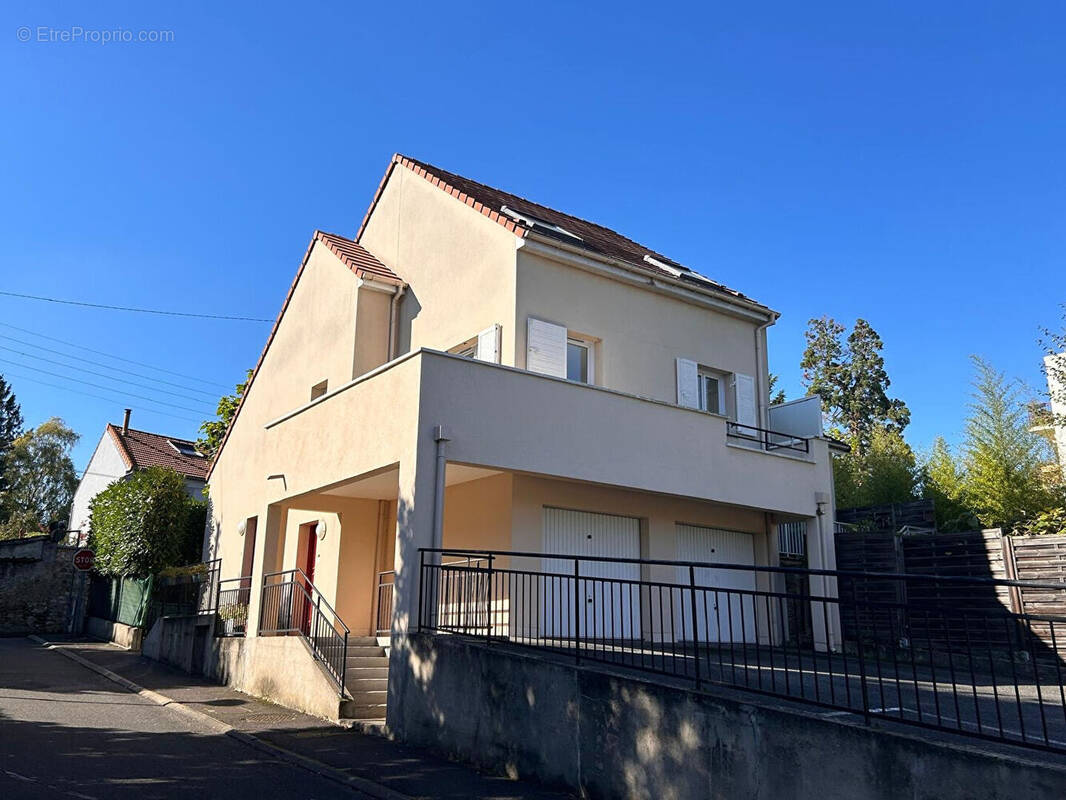 Appartement à MONTGERON